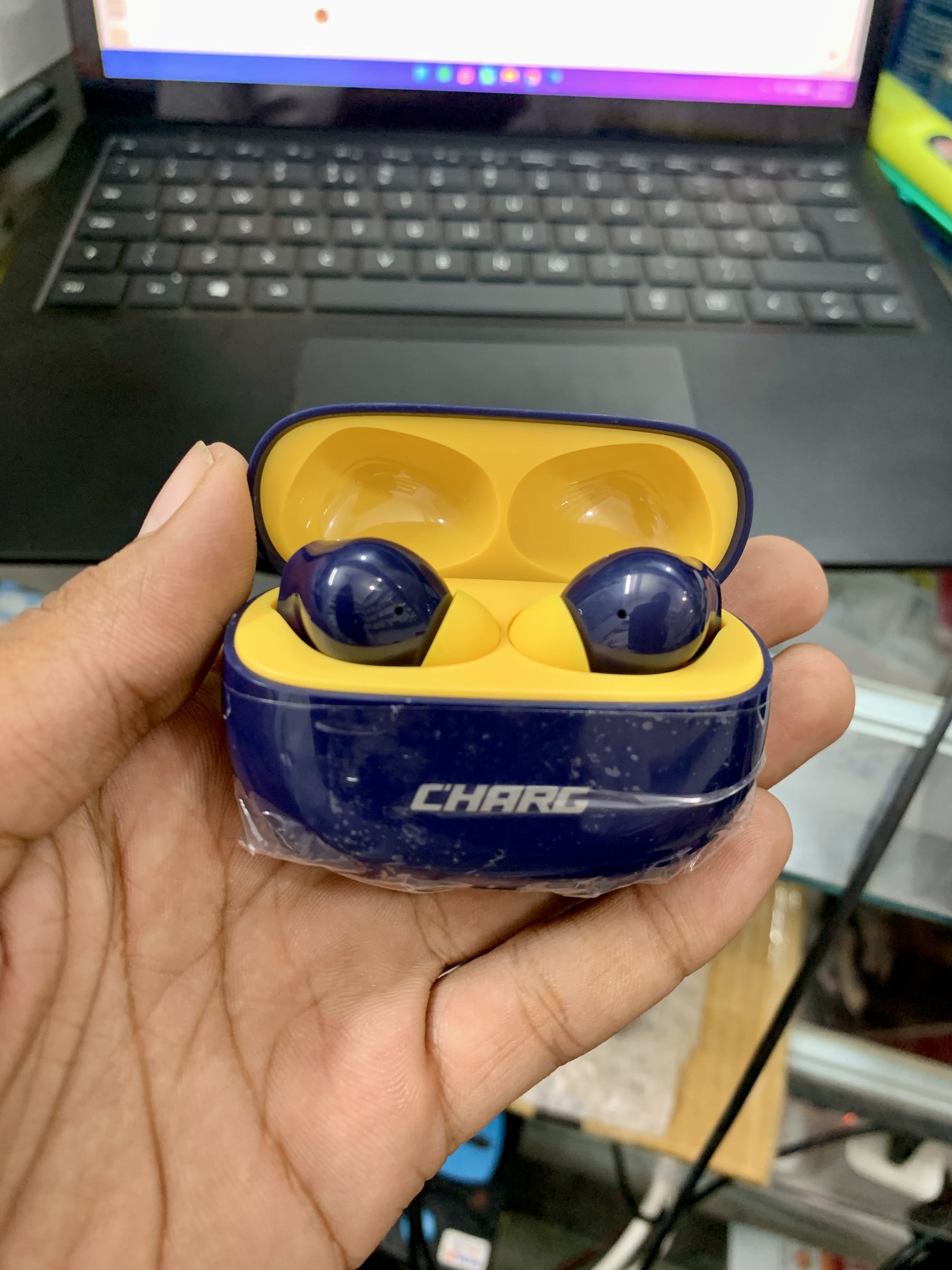 Charg Bass Blue