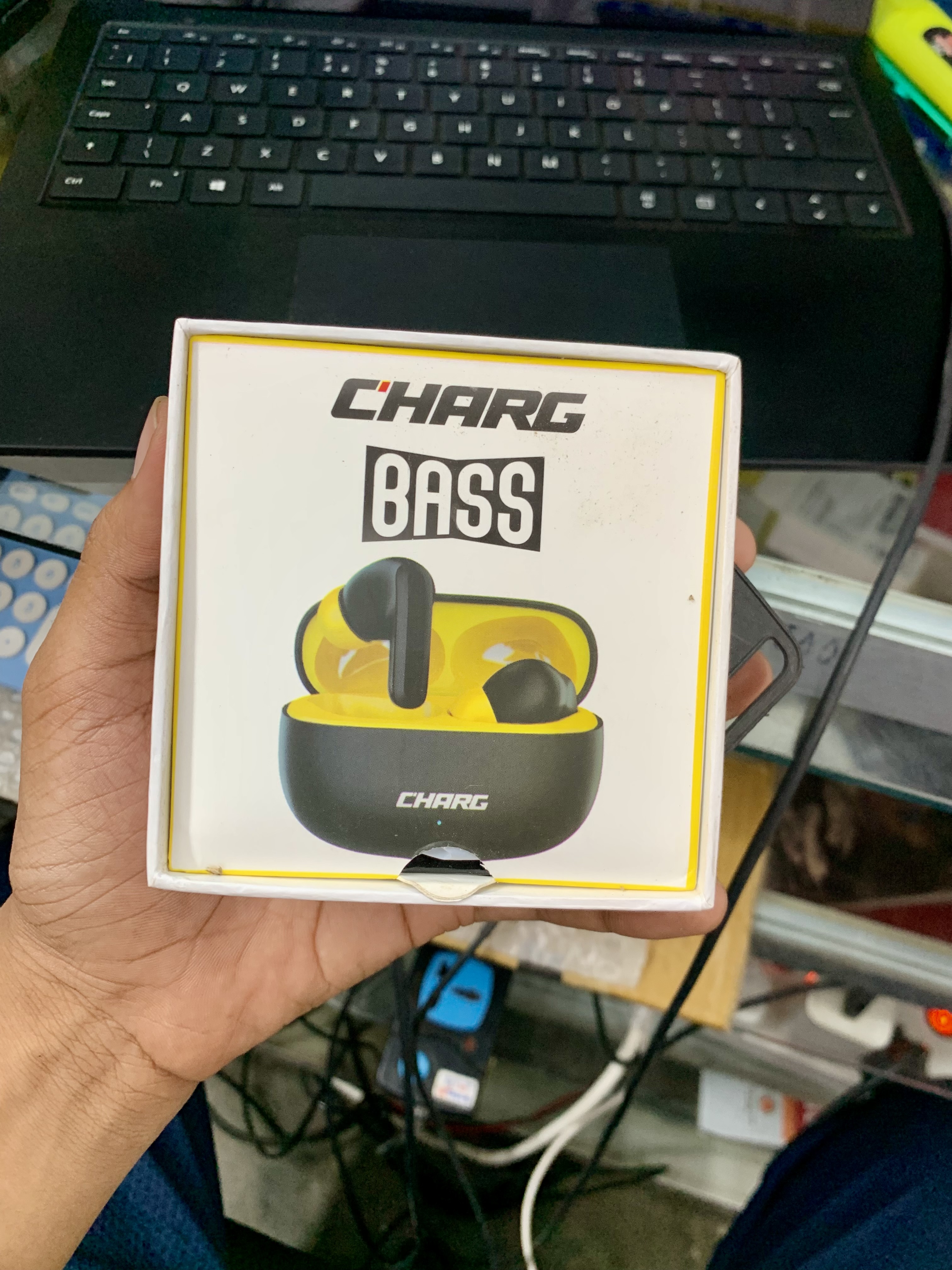 Charg Bass Black